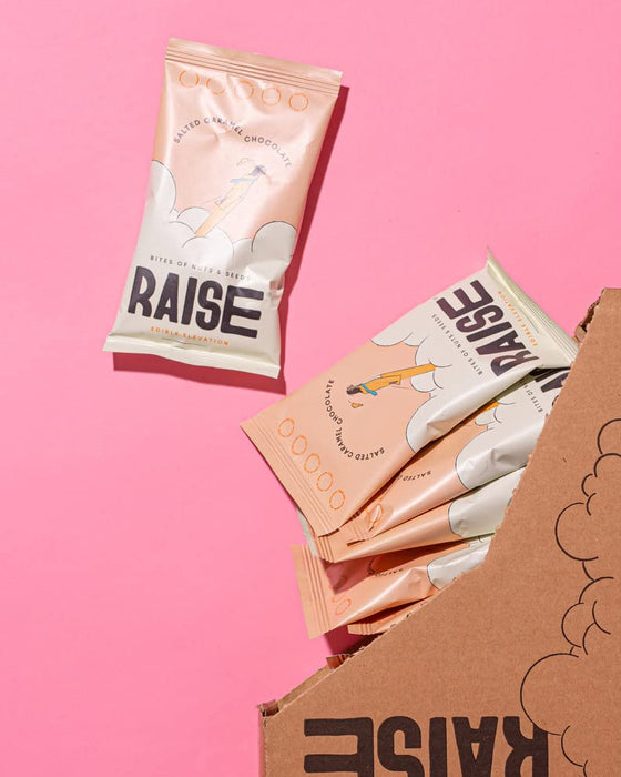 RAISE Snacks Clusters of Nuts & Seeds 12 x 35g